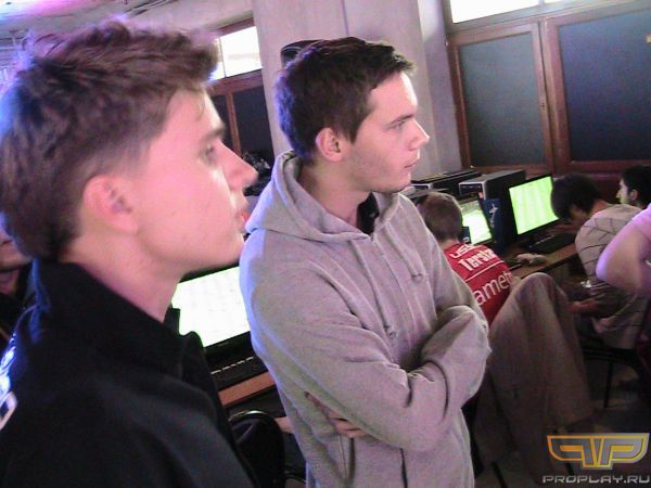 ���� � ���